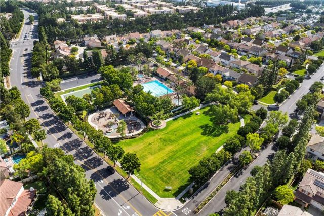 75 Ashford, Irvine, CA 92618