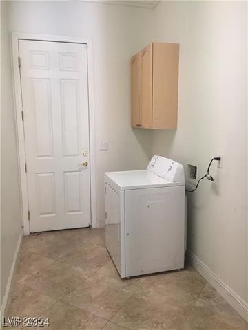 5147 Villa Vecchio Court, Las Vegas, NV 89141