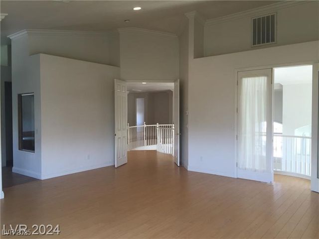 5147 Villa Vecchio Court, Las Vegas, NV 89141