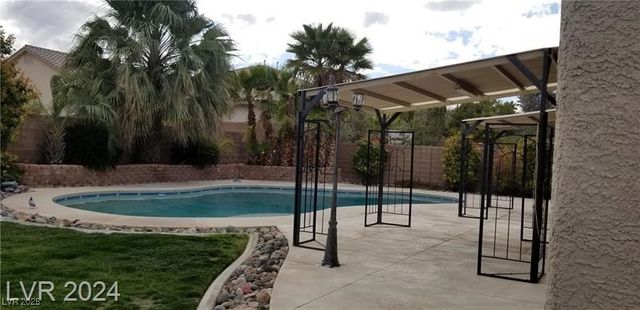 5147 Villa Vecchio Court, Las Vegas, NV 89141