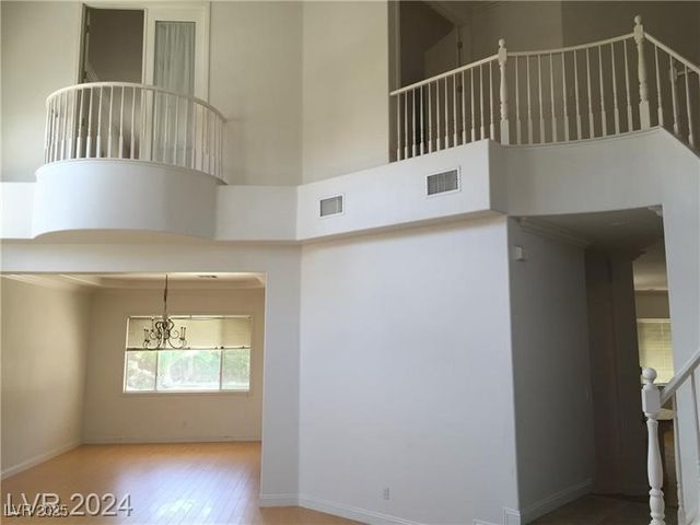 5147 Villa Vecchio Court, Las Vegas, NV 89141