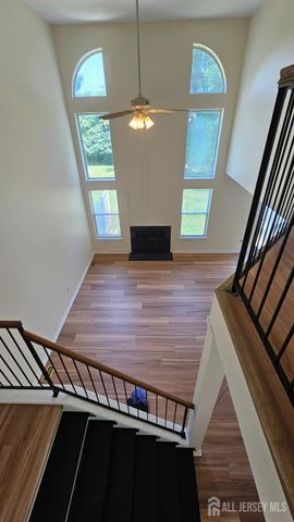405 Cobblestone Court, South Brunswick, NJ 08852