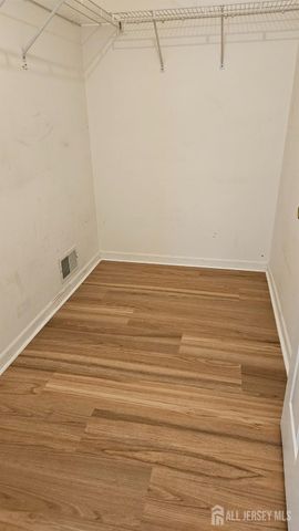 405 Cobblestone Court, South Brunswick, NJ 08852