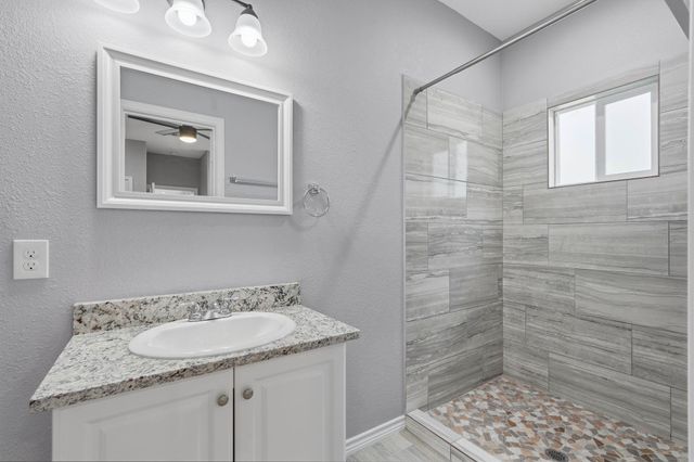 16680 E Ivanhoe, Montgomery, TX 77316