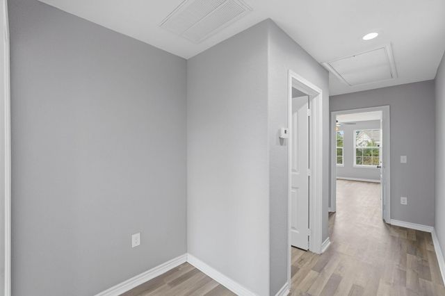 16680 E Ivanhoe, Montgomery, TX 77316