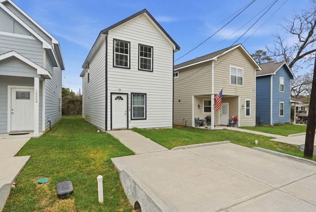 16680 E Ivanhoe, Montgomery, TX 77316