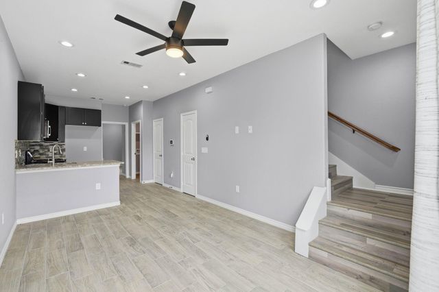 16680 E Ivanhoe, Montgomery, TX 77316