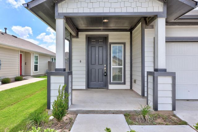 213 Graver ST, Georgetown, TX 78626