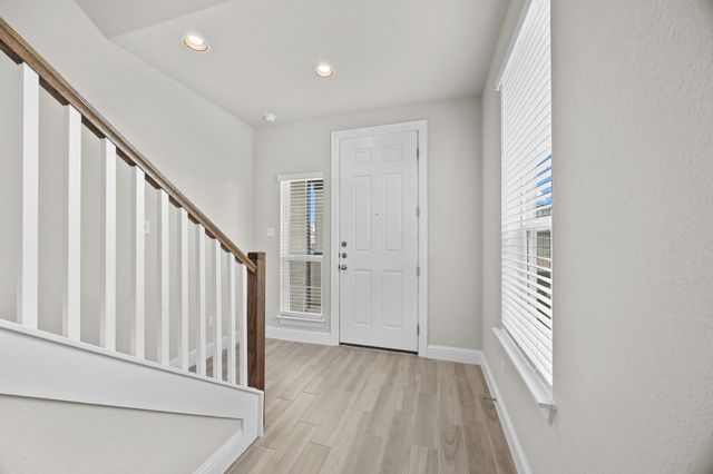 213 Graver ST, Georgetown, TX 78626