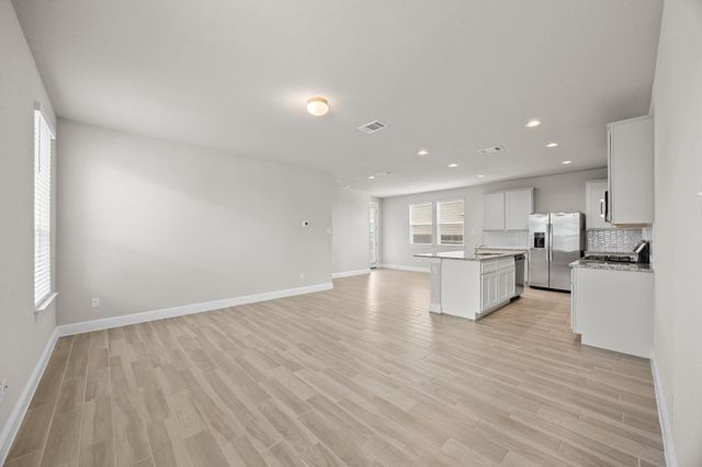 213 Graver ST, Georgetown, TX 78626