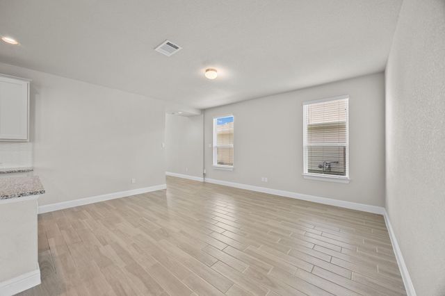 213 Graver ST, Georgetown, TX 78626