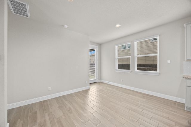 213 Graver ST, Georgetown, TX 78626