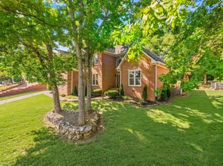 112 Spy Glass Way, Hendersonville, TN 37075