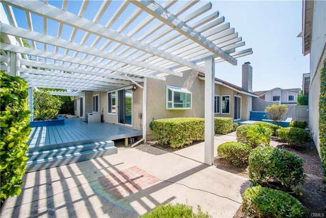 32 Deer Spring, Irvine, CA 92604