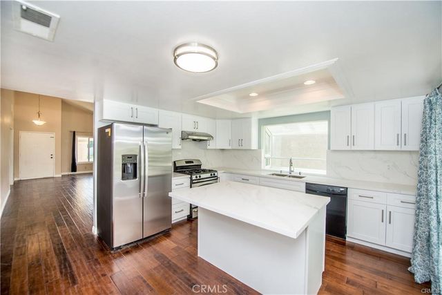 32 Deer Spring, Irvine, CA 92604