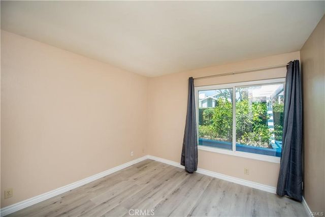 32 Deer Spring, Irvine, CA 92604