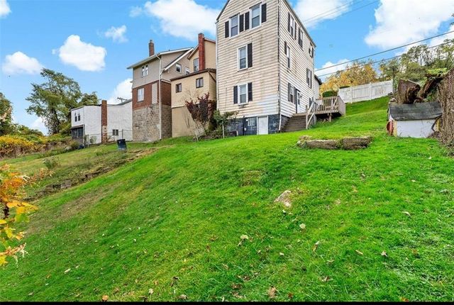 5221 Schenley Ave, Garfield, PA 15224