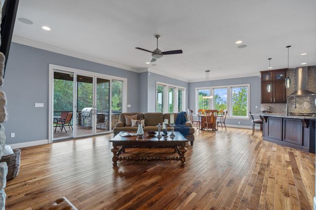 4306 GRANITE SPRINGS DR, Columbia, MO 65203