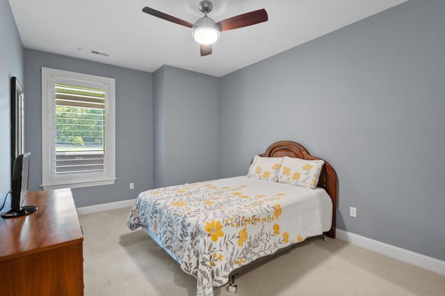 4306 GRANITE SPRINGS DR, Columbia, MO 65203