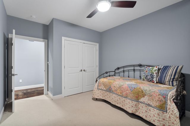 4306 GRANITE SPRINGS DR, Columbia, MO 65203