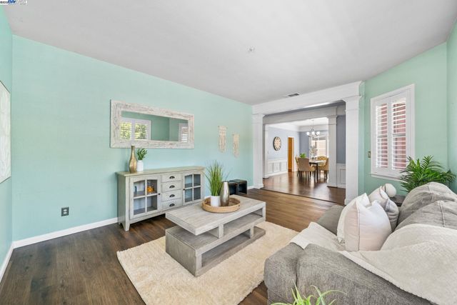 635 Eliot Dr, Livermore, CA 94551