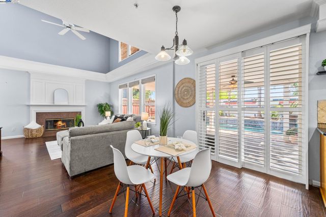 635 Eliot Dr, Livermore, CA 94551