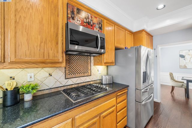 635 Eliot Dr, Livermore, CA 94551