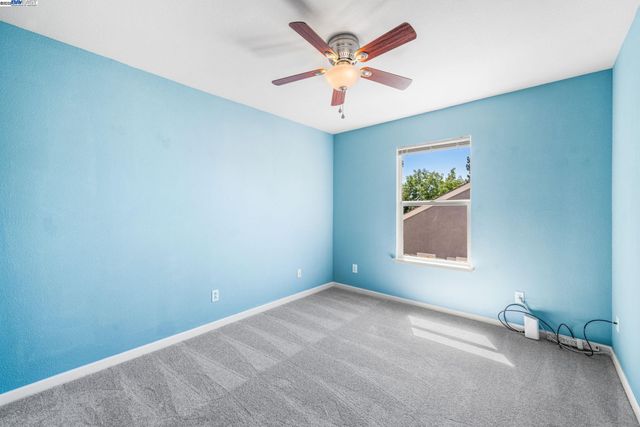 635 Eliot Dr, Livermore, CA 94551