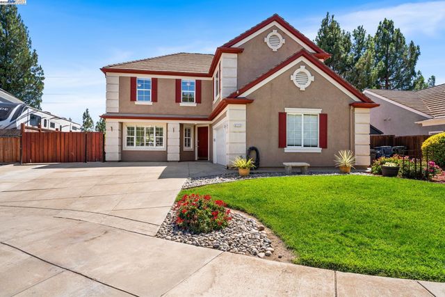 635 Eliot Dr, Livermore, CA 94551