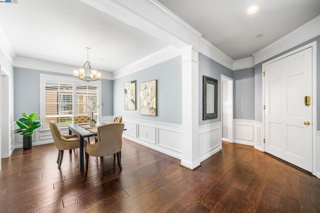 635 Eliot Dr, Livermore, CA 94551