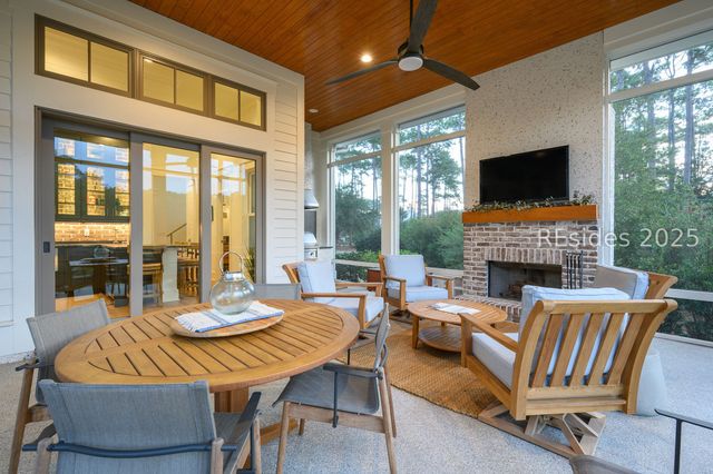 19 Sunfire Dr, Bluffton, SC 29910