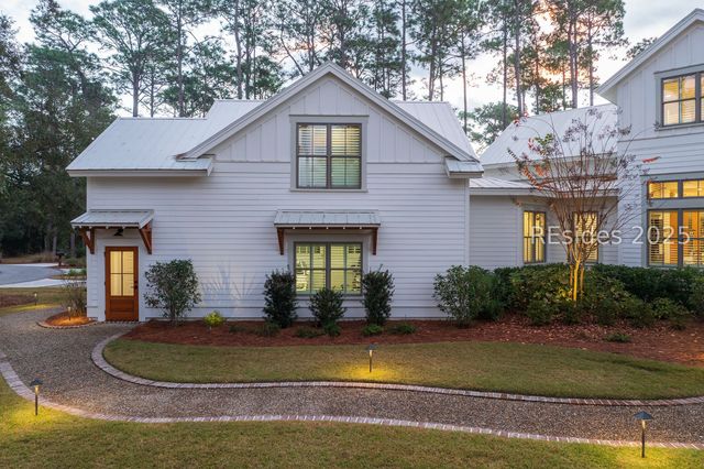 19 Sunfire Dr, Bluffton, SC 29910