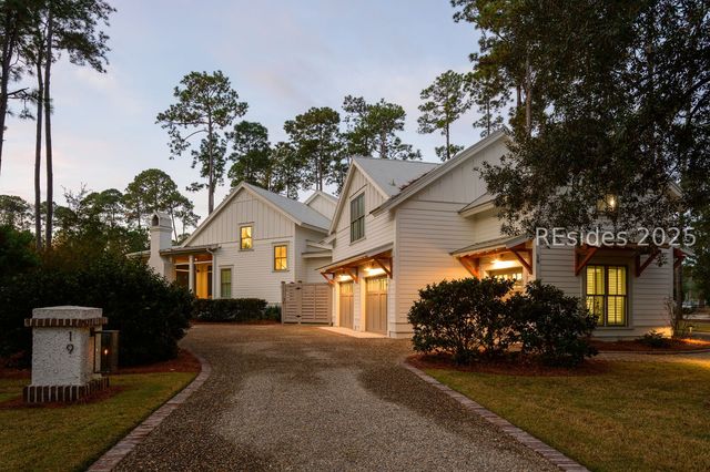19 Sunfire Dr, Bluffton, SC 29910