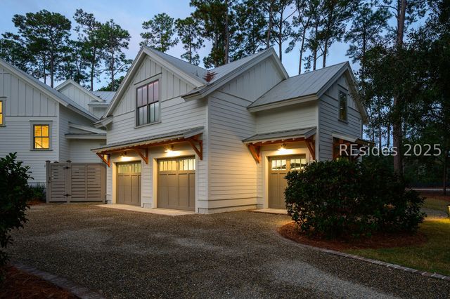 19 Sunfire Dr, Bluffton, SC 29910