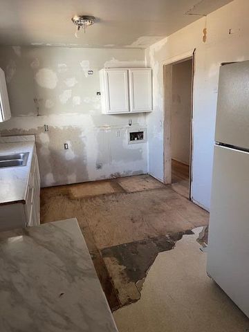 306 52nd Street, Lubbock, TX 79404