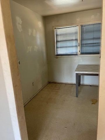 306 52nd Street, Lubbock, TX 79404