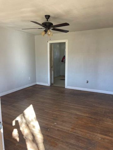 306 52nd Street, Lubbock, TX 79404