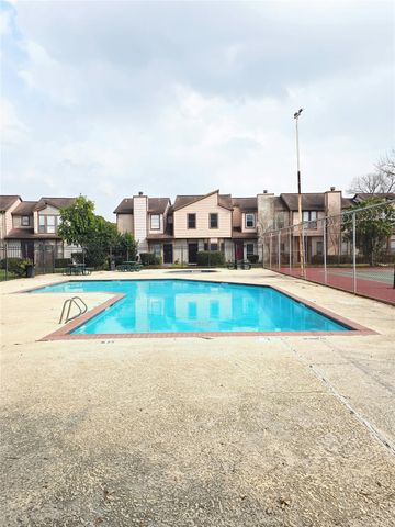 12400 Brookglade Circle 44, Houston, TX 77099