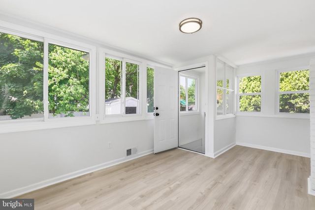 131 HOMECREST AVE, Ewing, NJ 08638
