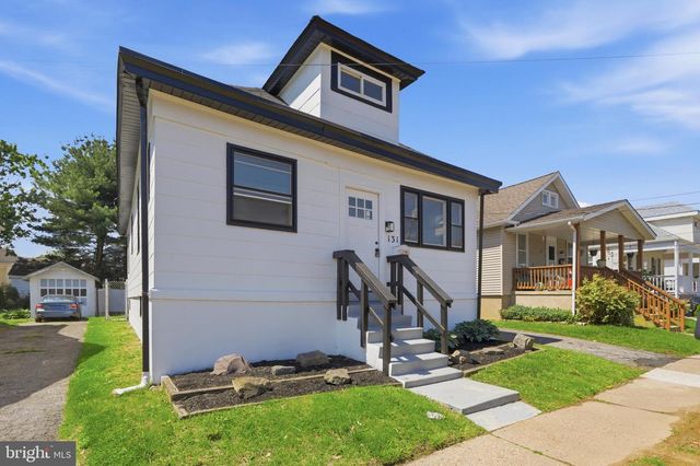 131 HOMECREST AVE, Ewing, NJ 08638