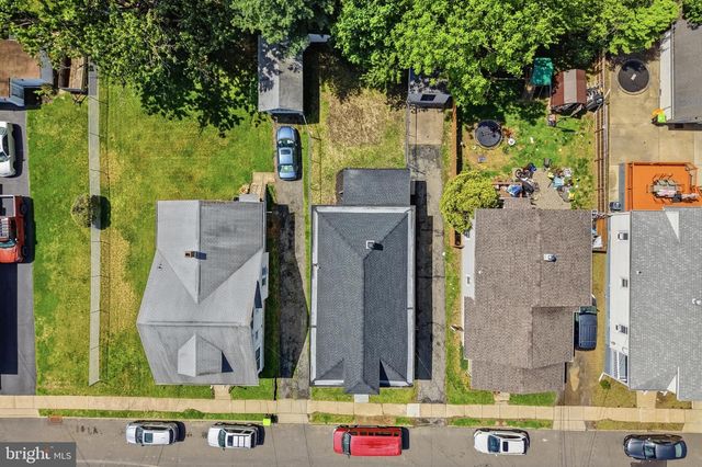 131 HOMECREST AVE, Ewing, NJ 08638
