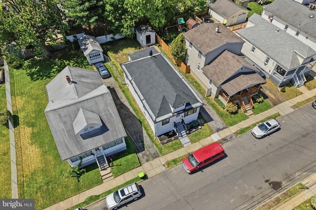131 HOMECREST AVE, Ewing, NJ 08638