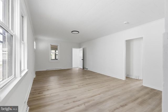 131 HOMECREST AVE, Ewing, NJ 08638