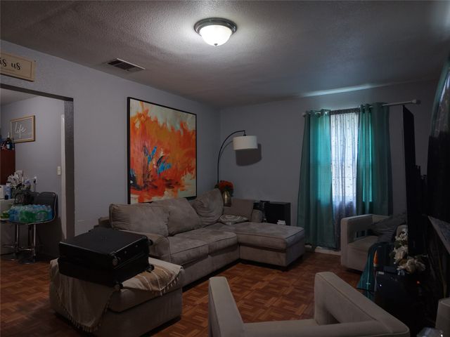 315 Avenue G Avenue, Dallas, TX 75203