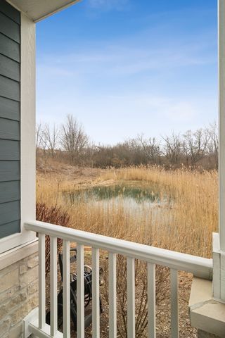 1465 Somerset Place, Barrington, IL 60010