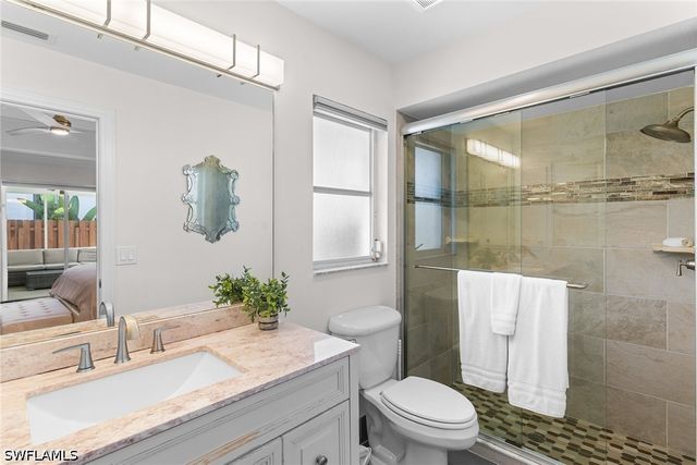 580 97th AVE N, Naples, FL 34108