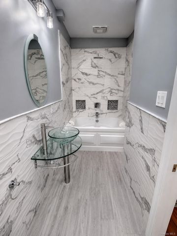 194 Beach 132nd Street, Belle Harbor, NY 11694