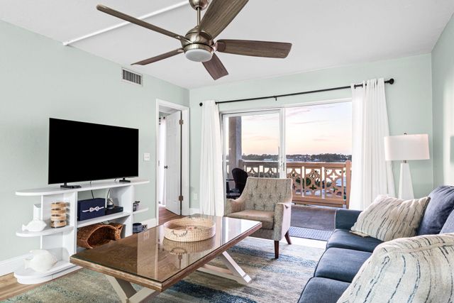 909 Santa Rosa Boulevard UNIT 551, Fort Walton Beach, FL 32548