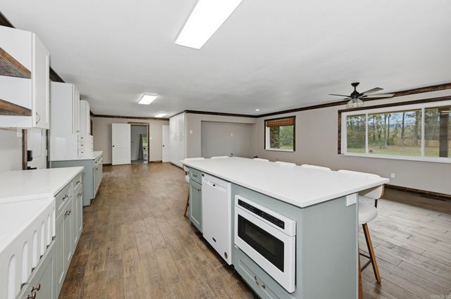 621 Kenwood Road, Benton, AR 72019