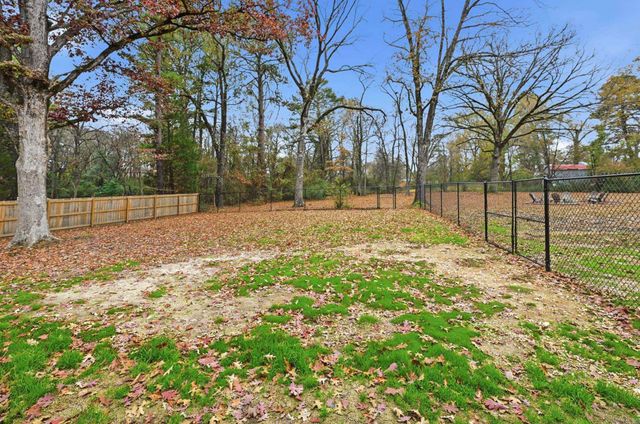 621 Kenwood Road, Benton, AR 72019